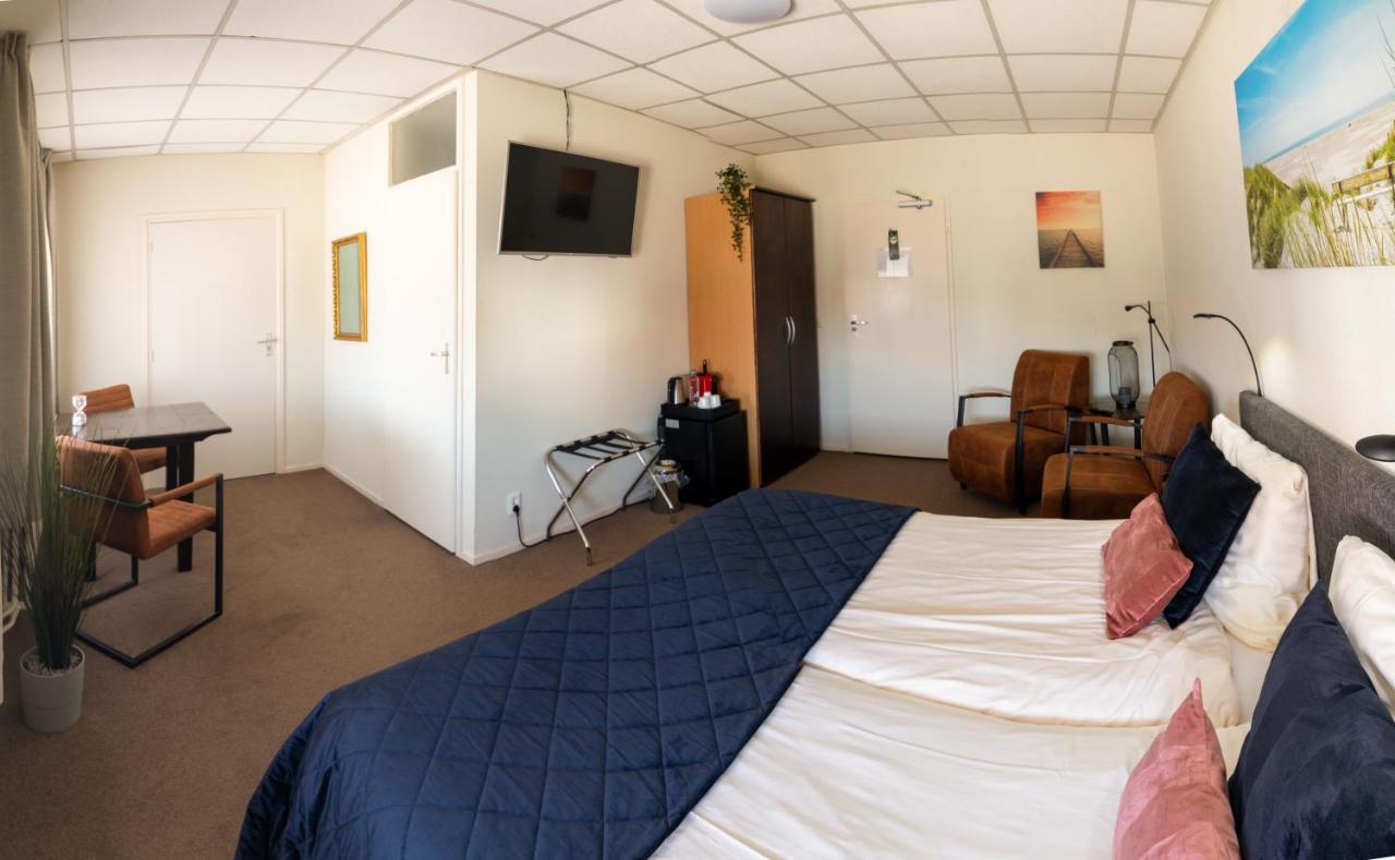 Hotel De Zwaan Schoondijke Zewnętrze zdjęcie